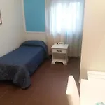 מלון Costa 2*