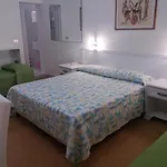 Costa 2* בארי