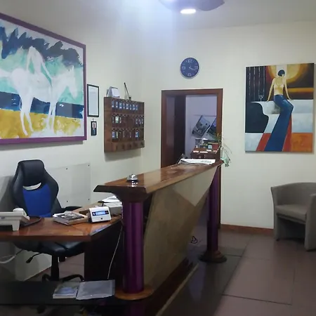 哥斯达酒店 酒店 巴里